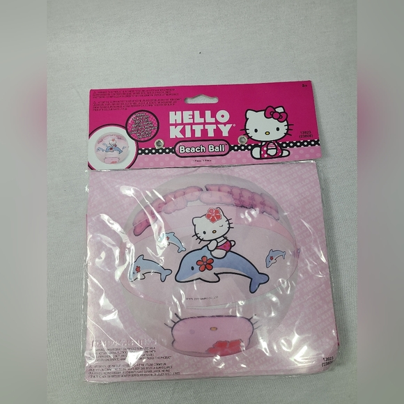 Sanrio Hello Kitty beach ball- New - Picture 1 of 2